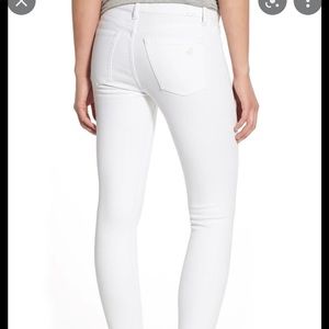 DL1961 Florence Cropped Porcelain Jeans 24